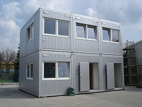 Bei MBN-Modulwelt Lars Hoppe GmbH k�nnen Sie hochwertige B�rocontainer mieten oder auch passende Sanit�rcontainer. Weitere Containeranlagen k�nnen Sie bei Uns planen lassen und mieten im Raum Hannover, Bielefeld, Braunschweig, Celle, Hildesheim und Paderborn.